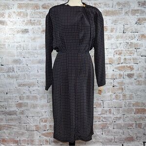 Vintage 1990s Teardrop Paisley Print Elastic Waist Long Sleeve Midi Shift Dress
